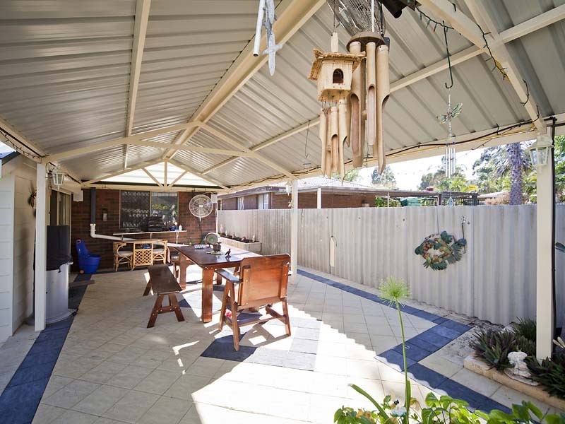 51 Aralia Way, Forrestfield WA 6058