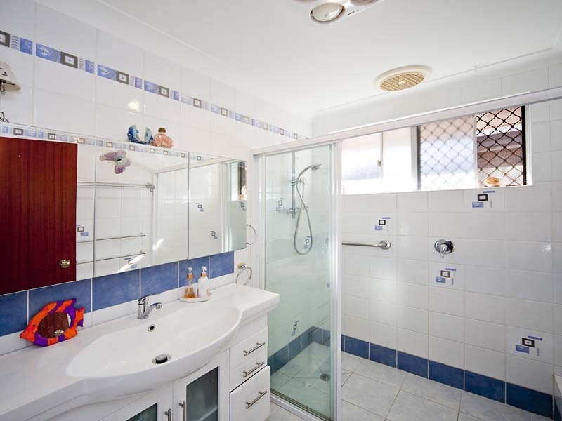 51 Aralia Way, Forrestfield WA 6058