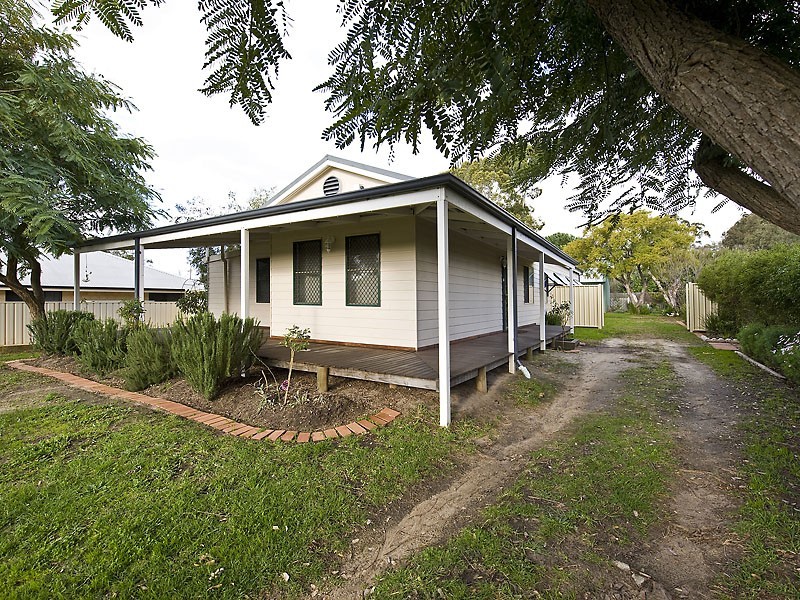 162 Gt Eastern Hwy, South Guildford WA 6055