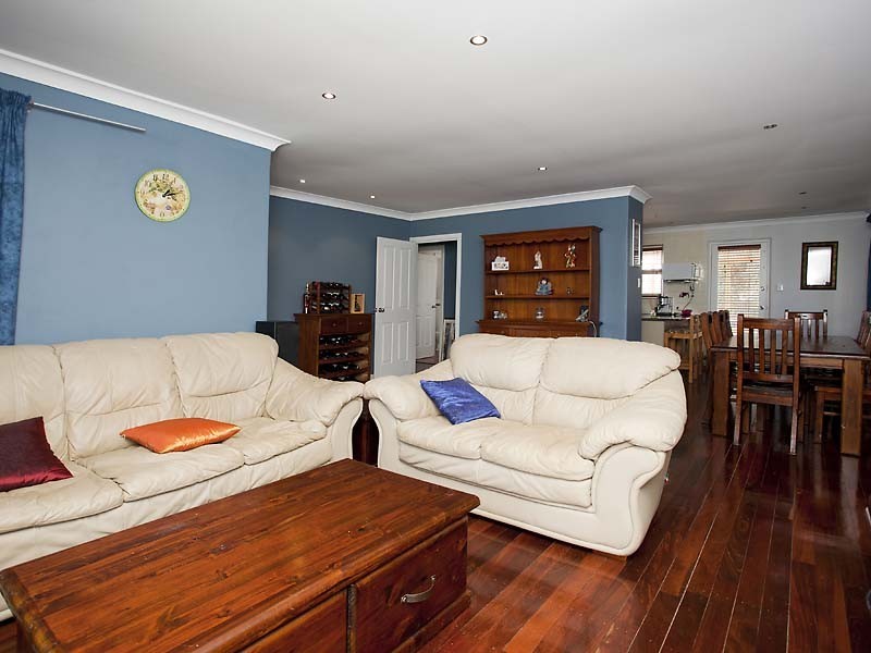 443 Morrison Road, Swan View WA 6056