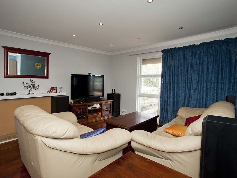 443 Morrison Road, Swan View WA 6056