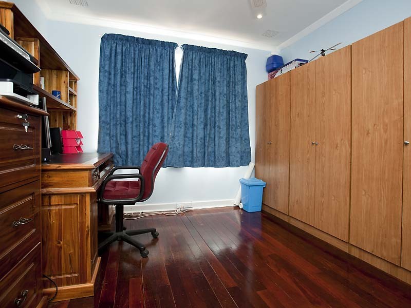 443 Morrison Road, Swan View WA 6056