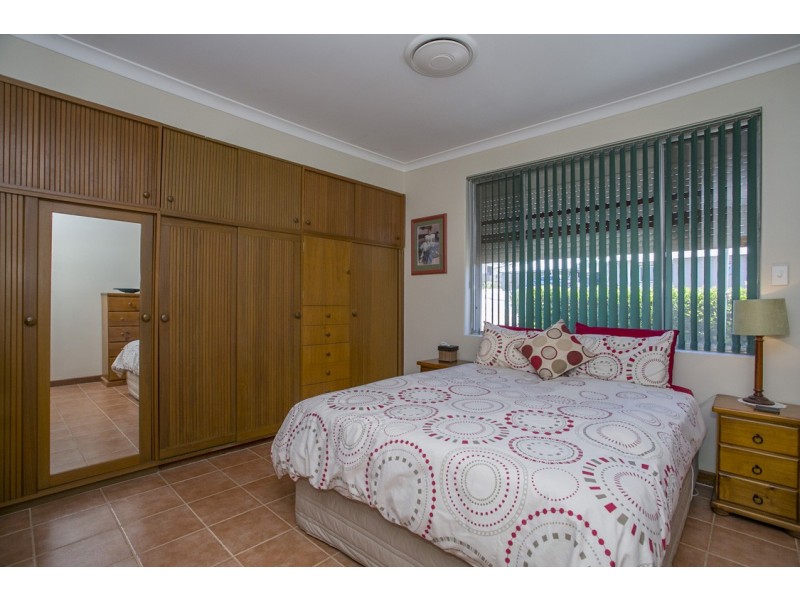 145 Coolgardie Street, Mundaring WA 6073