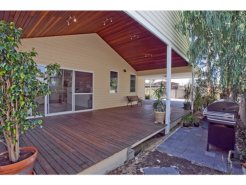 15A Helen Street, Bellevue WA 6056