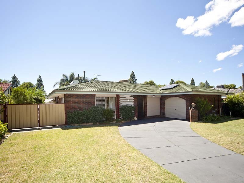 18 Horner Way, Herne Hill WA 6056