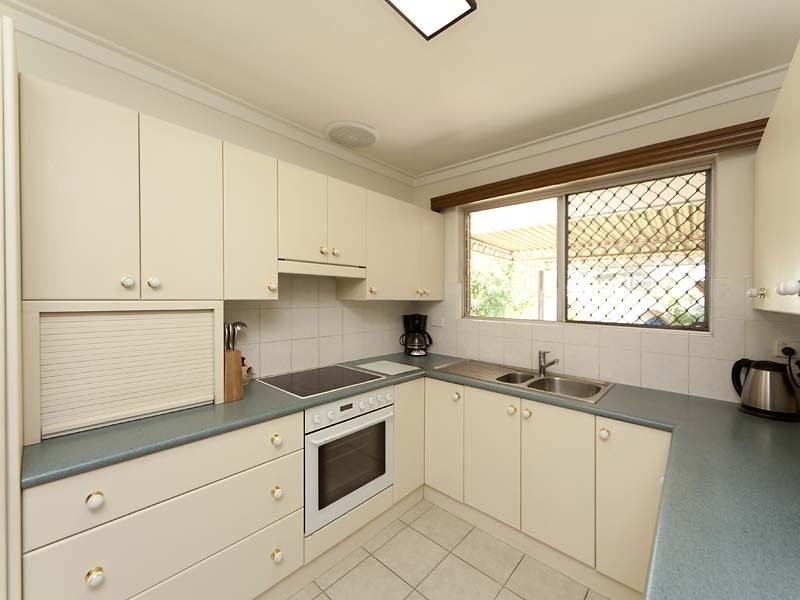 18 Horner Way, Herne Hill WA 6056