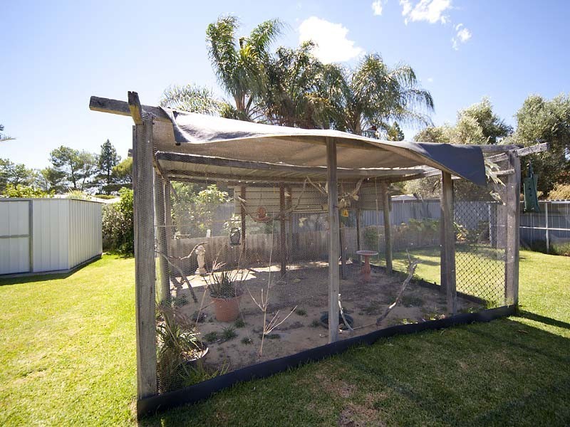 18 Horner Way, Herne Hill WA 6056
