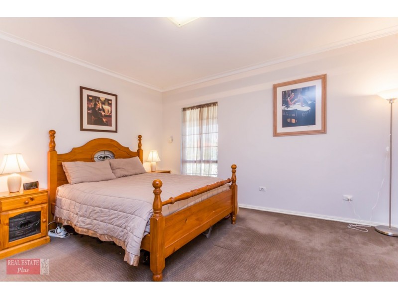 6 Lemon Court, High Wycombe WA 6057