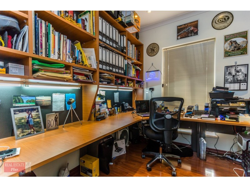 6 Lemon Court, High Wycombe WA 6057