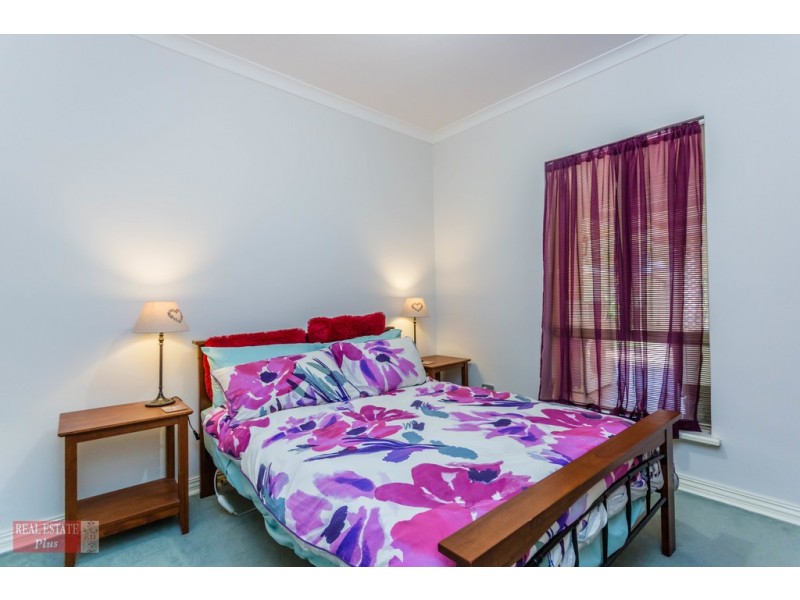 6 Lemon Court, High Wycombe WA 6057