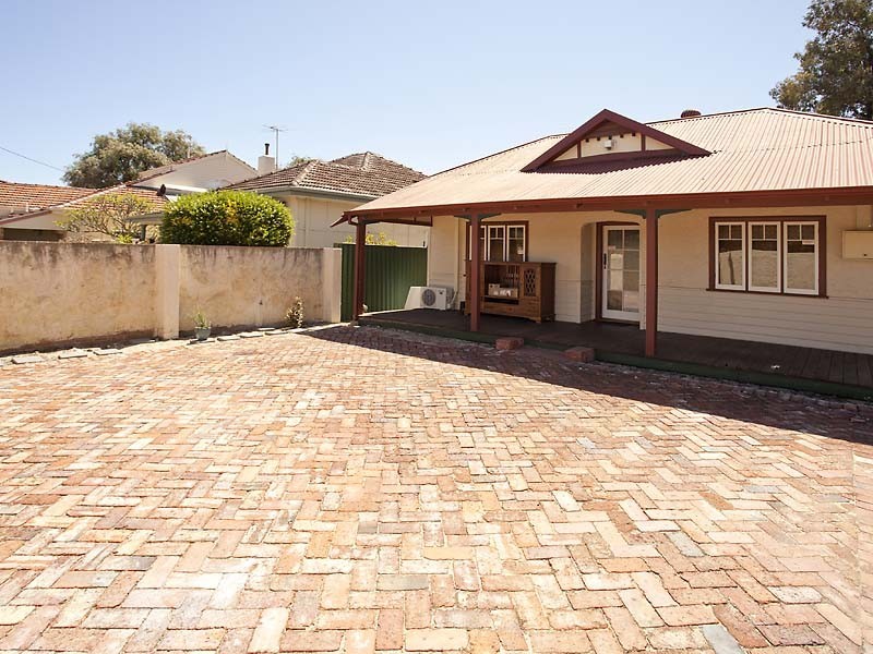 297 Railway Parade, Maylands WA 6051