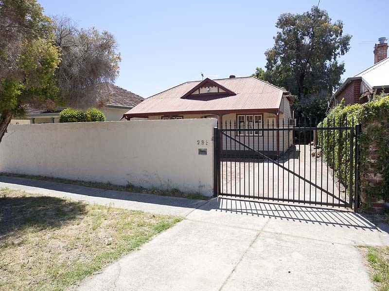 297 Railway Parade, Maylands WA 6051