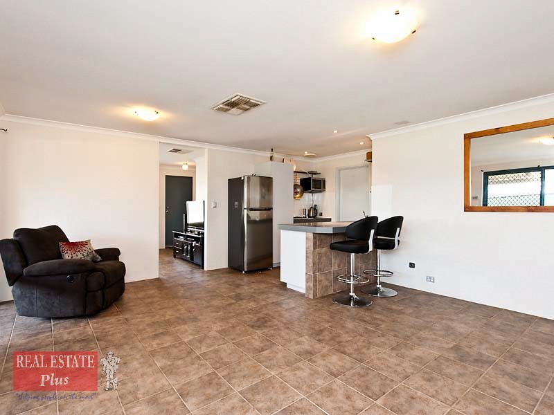 22 Fruit Tree Crescent, Forrestfield WA 6058