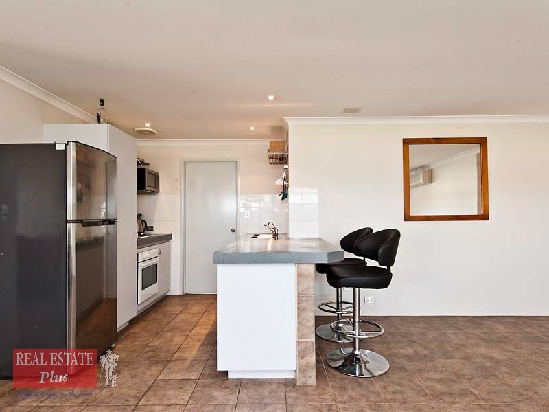 22 Fruit Tree Crescent, Forrestfield WA 6058