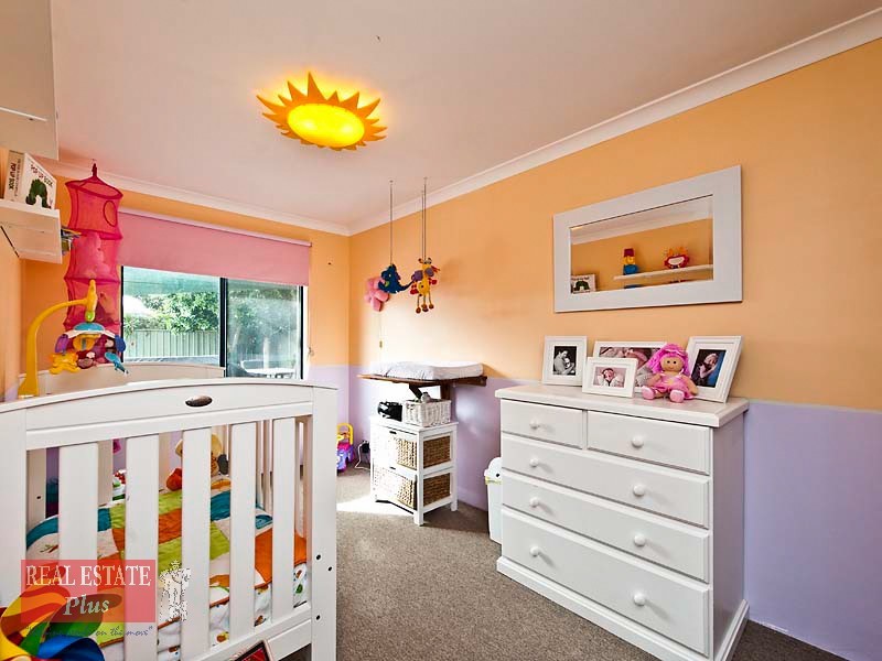 22 Fruit Tree Crescent, Forrestfield WA 6058