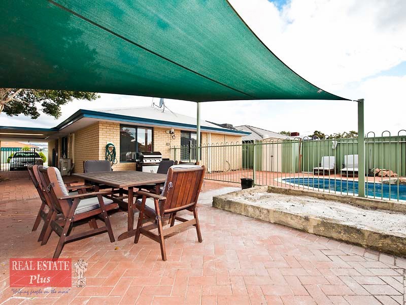 22 Fruit Tree Crescent, Forrestfield WA 6058