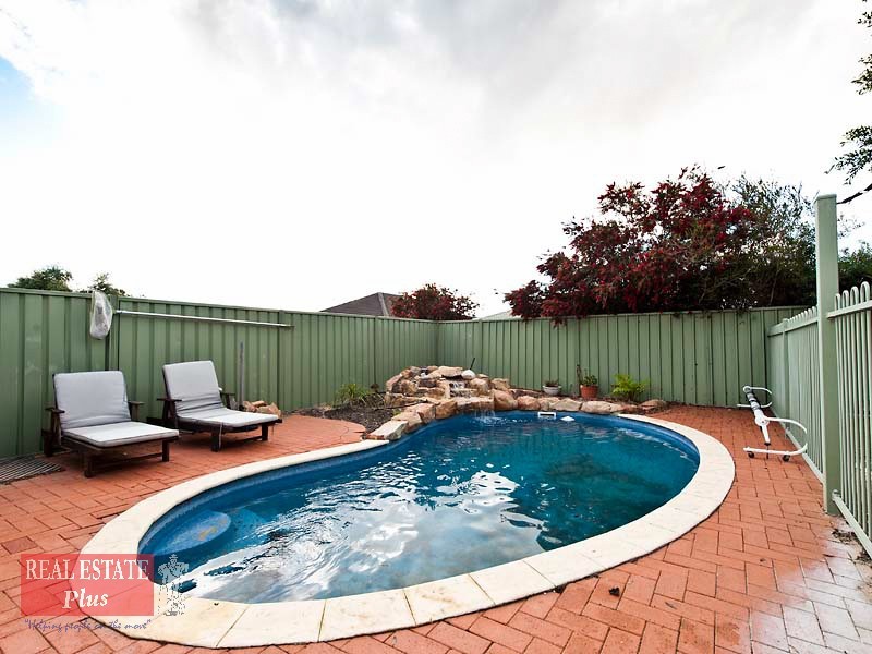 22 Fruit Tree Crescent, Forrestfield WA 6058