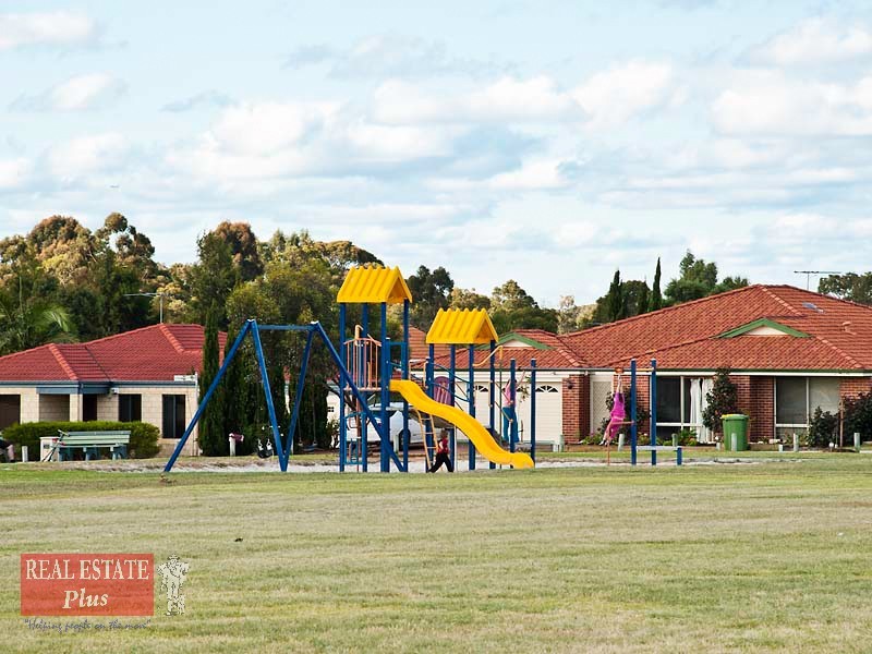 22 Fruit Tree Crescent, Forrestfield WA 6058