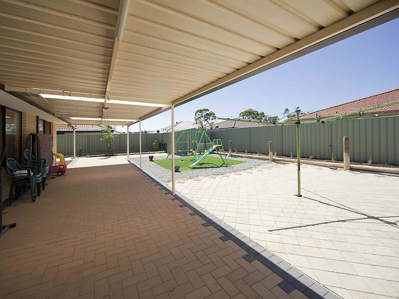 58 Fruit Tree Crescent, Forrestfield WA 6058