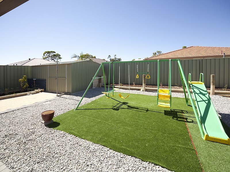 58 Fruit Tree Crescent, Forrestfield WA 6058