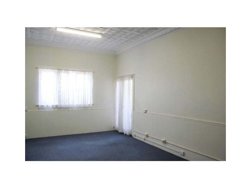 31 The Crescent, Midland WA 6056