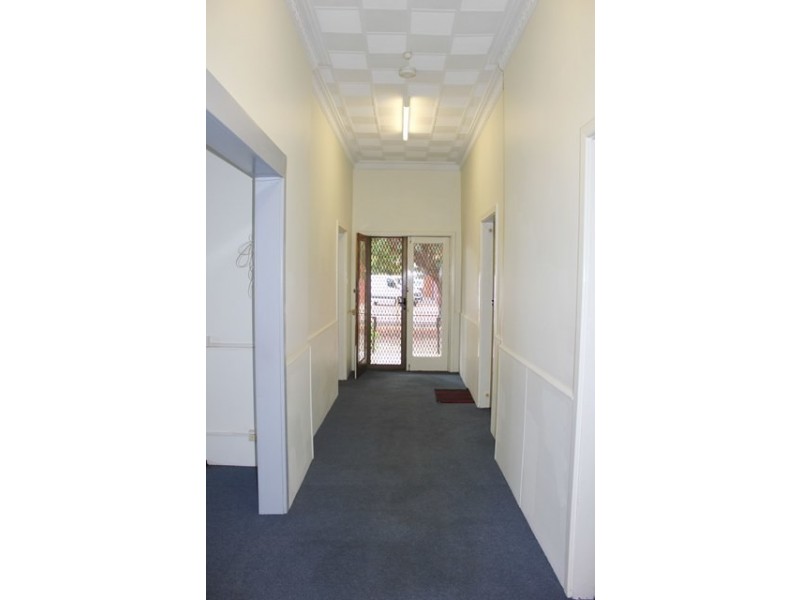 31 The Crescent, Midland WA 6056
