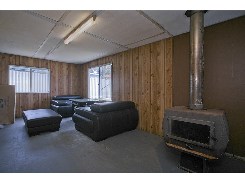 10 Pine Gap, Swan View WA 6056