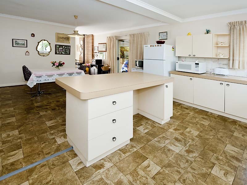 21 Albemarle Way, High Wycombe WA 6057