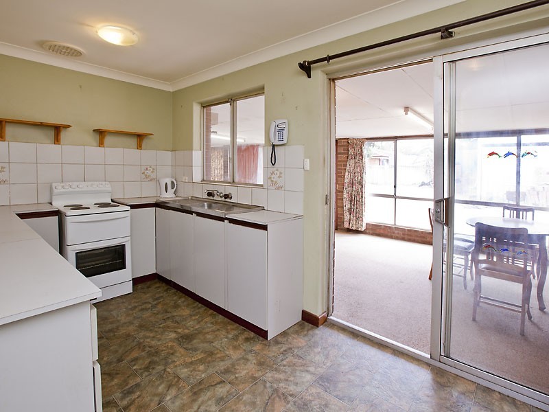 Forrestfield WA 6058