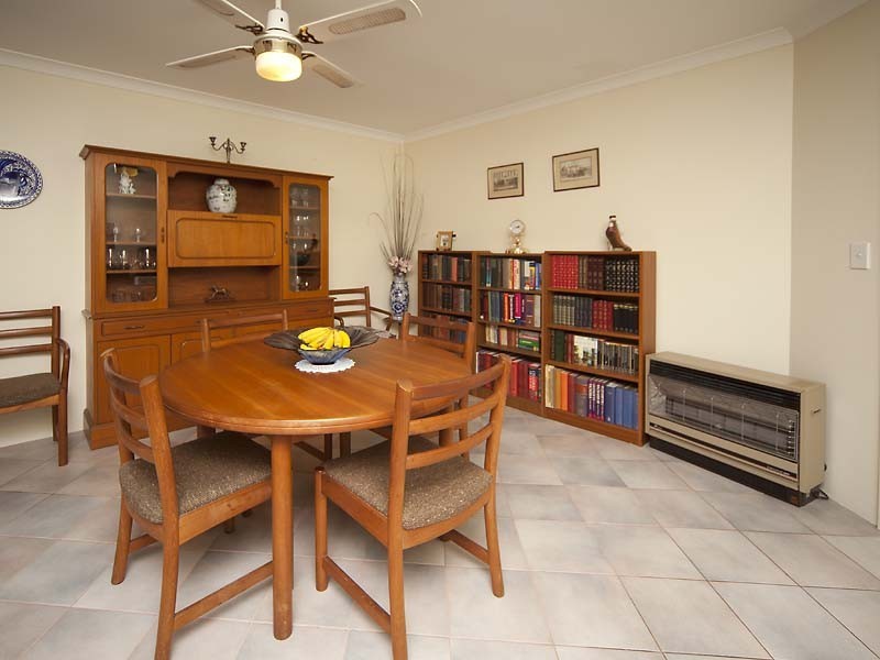 32 Giralia Parkway, Ballajura WA 6066