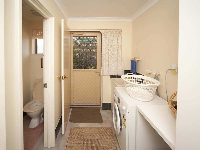 32 Giralia Parkway, Ballajura WA 6066