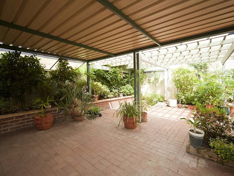 32 Giralia Parkway, Ballajura WA 6066