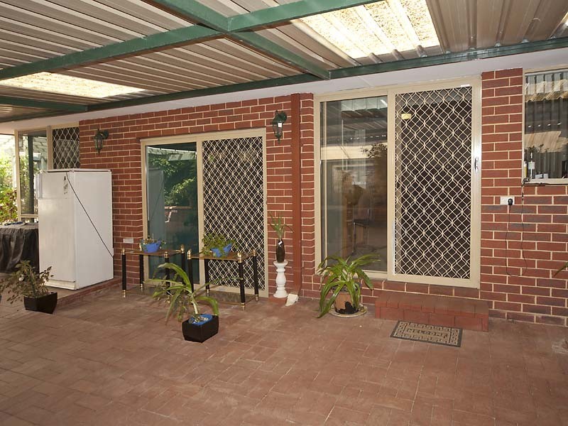 32 Giralia Parkway, Ballajura WA 6066
