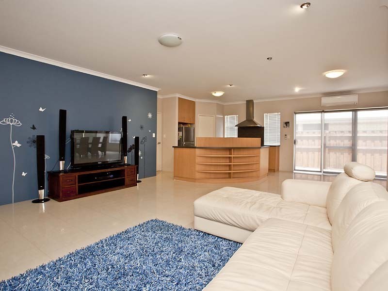 36 Evesham Drive, Ellenbrook WA 6069