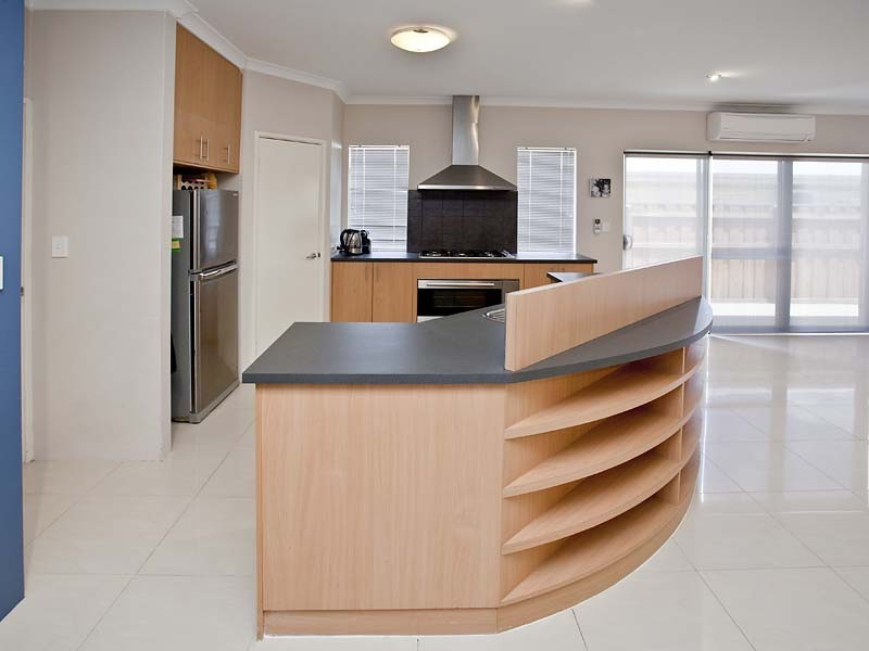 36 Evesham Drive, Ellenbrook WA 6069