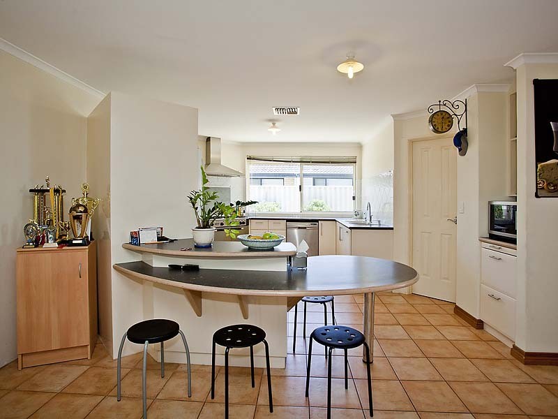 45 Albatross Loop, Beechboro WA 6063