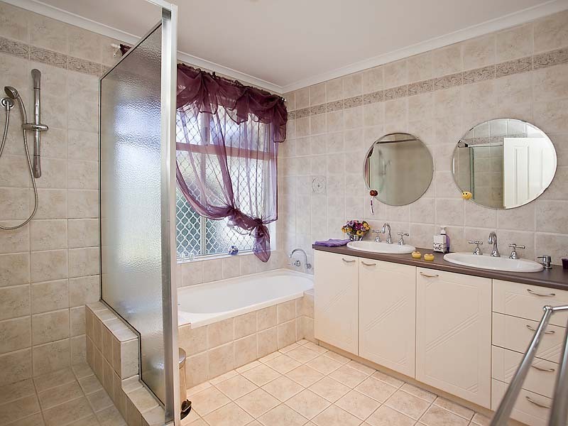 45 Albatross Loop, Beechboro WA 6063
