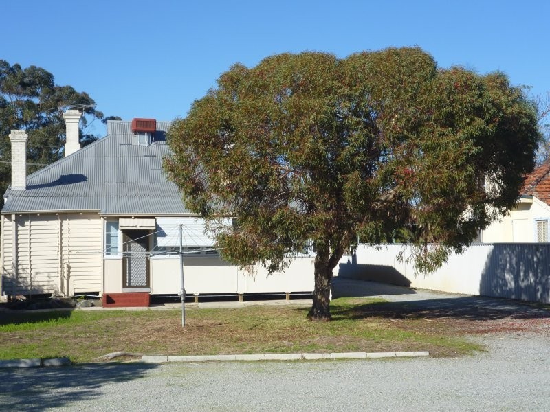 3  Brockman Road, Midland WA 6056