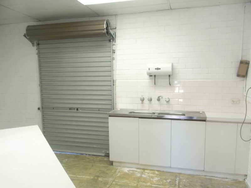 2/1320 Grt Estrn Hwy, Glen Forrest WA 6071