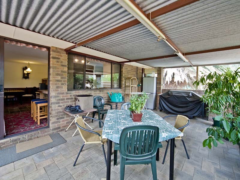 13 Rangeview Drive, Bellevue WA 6056