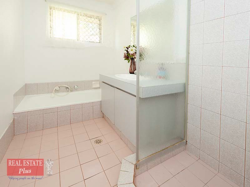 25B Bullarra Rd, Greenmount WA 6056