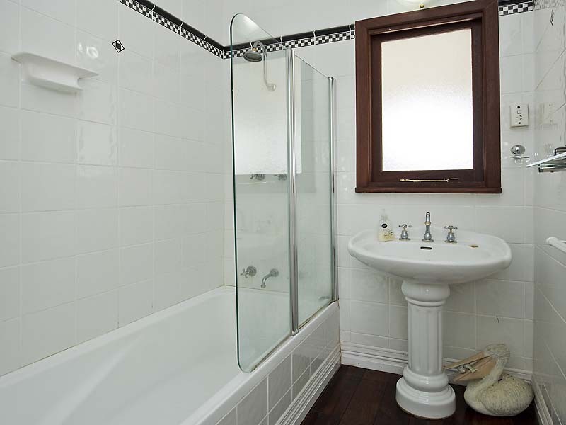 1 Mudalla Way, Koongamia WA 6056