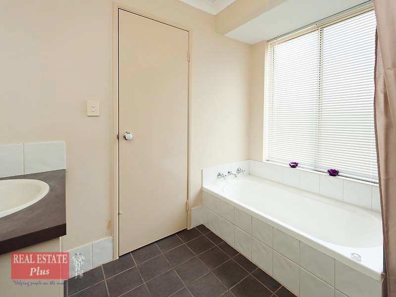 11 Murace Place, Middle Swan WA 6056