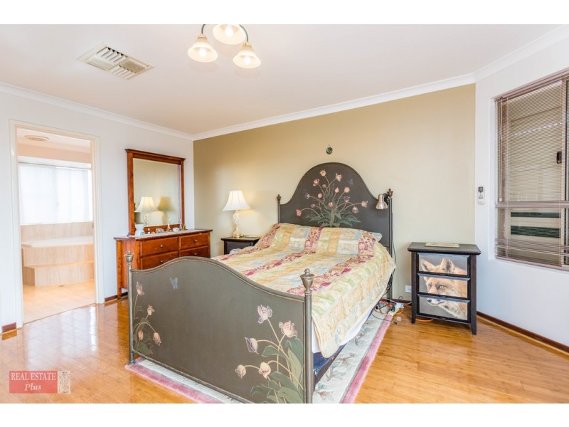 27 Bourke View, Jane Brook WA 6056