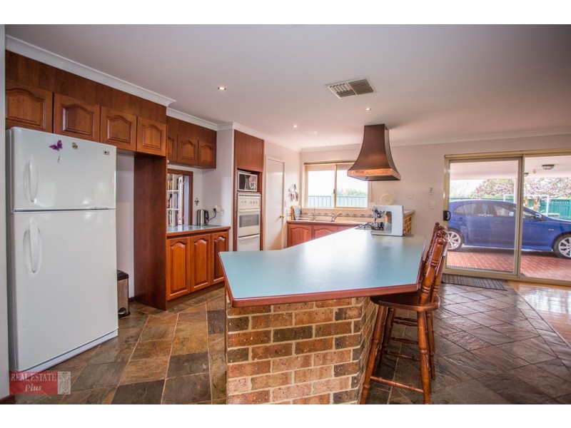 27 Bourke View, Jane Brook WA 6056