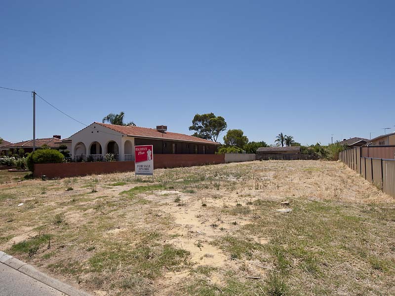 30 Wroxton Street, Midland WA 6056