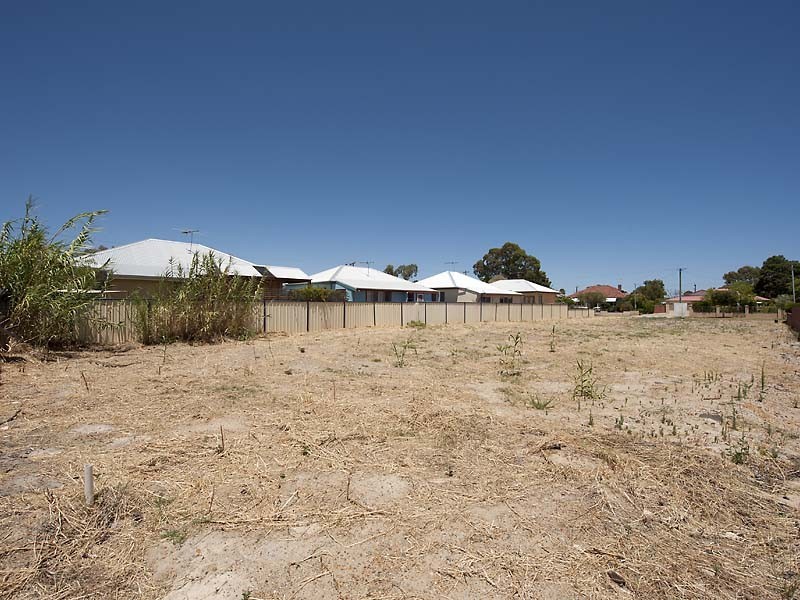 30 Wroxton Street, Midland WA 6056