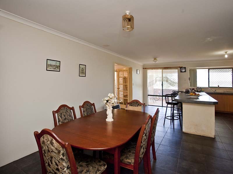 34 Ealy Street, Mount Helena WA 6082