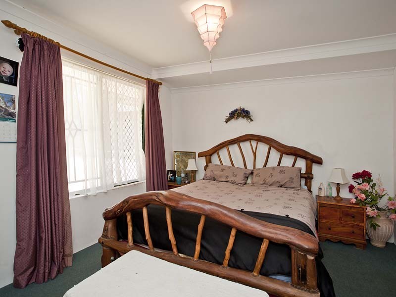 34 Ealy Street, Mount Helena WA 6082