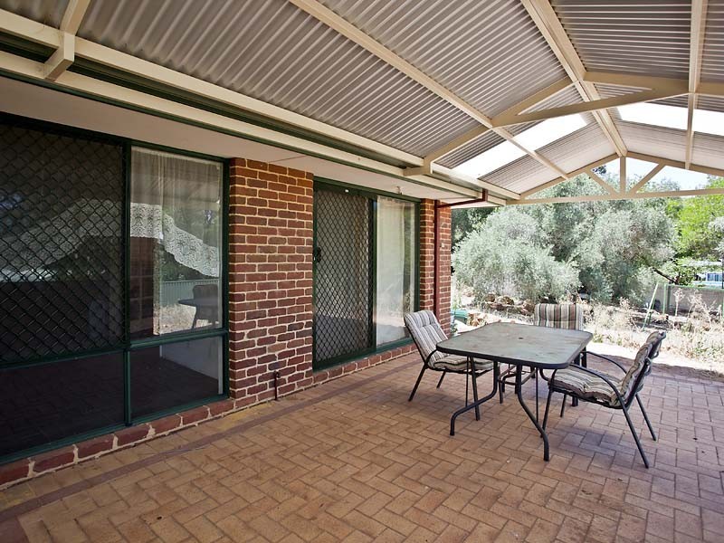 34 Ealy Street, Mount Helena WA 6082